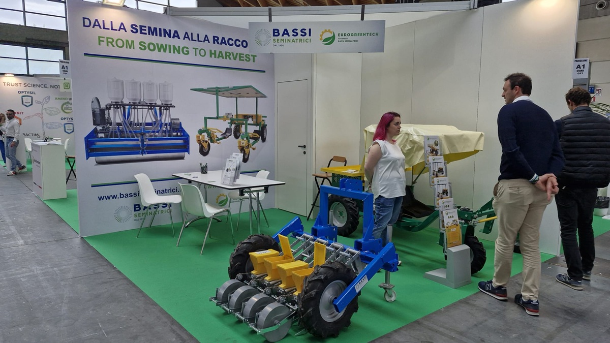 1cc18e45-aad2-468a-be19-947c5a11cd36|sembradora|bassi